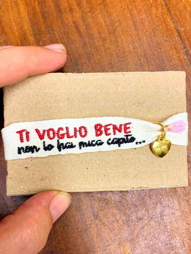 Braccialetto ricamato "ti voglio bene"